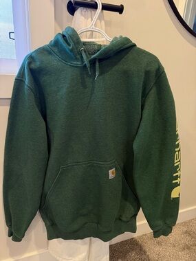 Men’s Carhartt hoodie Small